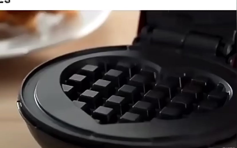 Mini Wafflera Eléctrica Sokany LG-SK06 Forma Corazón
